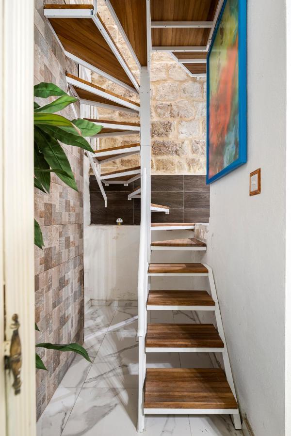 Chic, Stylish 1 Bedroom Maisonette - Close To Valletta إيل فورجانا المظهر الخارجي الصورة