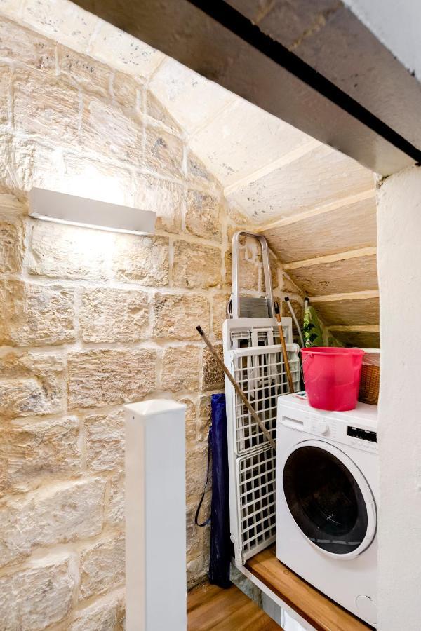 Chic, Stylish 1 Bedroom Maisonette - Close To Valletta إيل فورجانا المظهر الخارجي الصورة