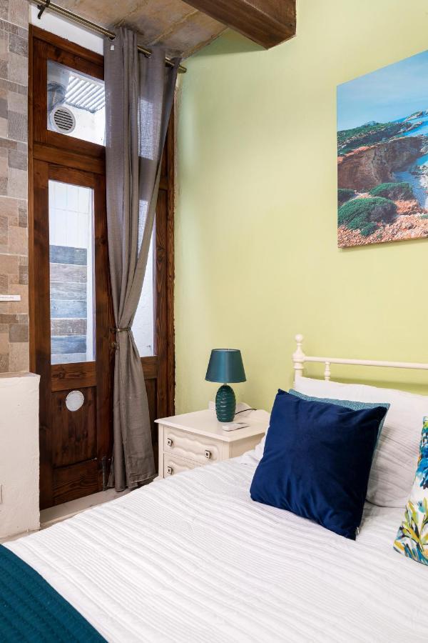 Chic, Stylish 1 Bedroom Maisonette - Close To Valletta إيل فورجانا المظهر الخارجي الصورة